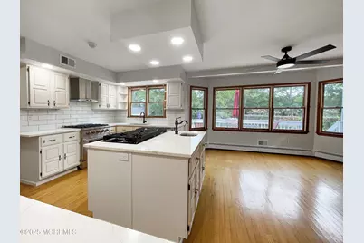 705 Princeton Road, Lanoka Harbor, NJ 08734 - Photo 6