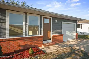 114 Barbuda St, Toms River Township, NJ 08757 - Photo 4