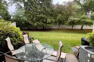 12 Stuart Dr, Freehold, NJ 07728 - Photo 12