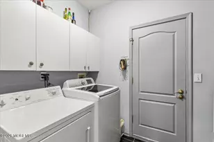 38 Autumntide Dr, Lakewood, NJ 08701 - Photo 28