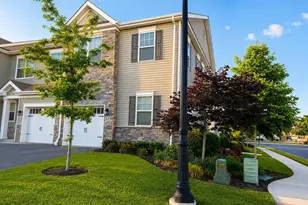22 Chapel Ln, Wall Township, NJ 07753 - Photo 2