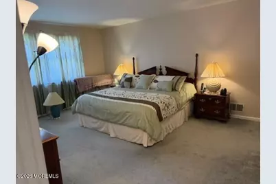 641 Ship Avenue, Beachwood, NJ 08722 - Photo 20