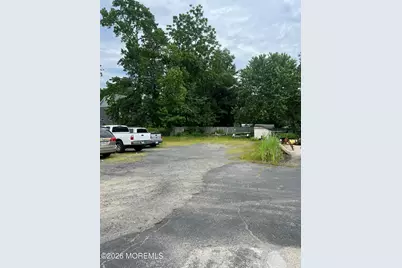 23 W Main Street, Farmingdale, NJ 07727 - Photo 40