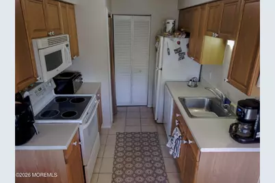16 Chesapeake Court, Barnegat, NJ 08005 - Photo 4