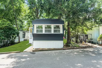 56 Marcia Memorial Circle, Jackson, NJ 08527 - Photo 4