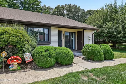 85 Amberly Drive #D, Manalapan Township, NJ 07726 - Photo 1