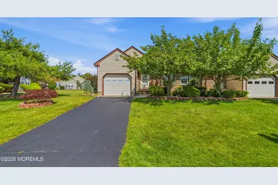 11B John Hancock Drive, Monroe Township, NJ 08831 - Photo 2
