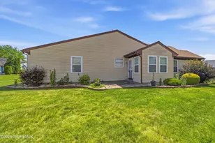 11B John Hancock Dr, Monroe Township, NJ 08831 - Photo 26