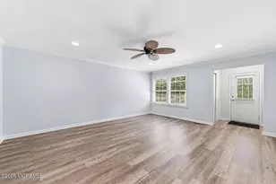 11B John Hancock Dr, Monroe Township, NJ 08831 - Photo 8