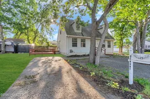 638 Demont St, Toms River Township, NJ 08753 - Photo 2