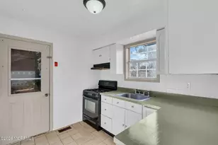 638 Demont St, Toms River Township, NJ 08753 - Photo 6