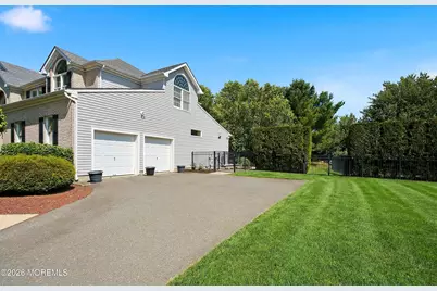 98 Summit Drive, Freehold, NJ 07728 - Photo 4