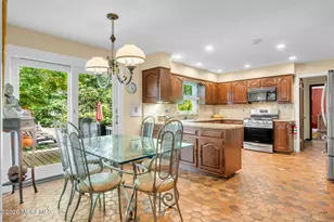 34 Kingsley Dr, Manalapan Township, NJ 07726 - Photo 34