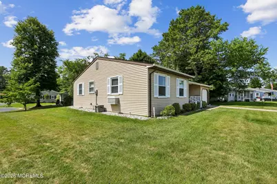 47 Hartford Road, Whiting, NJ 08759 - Photo 4