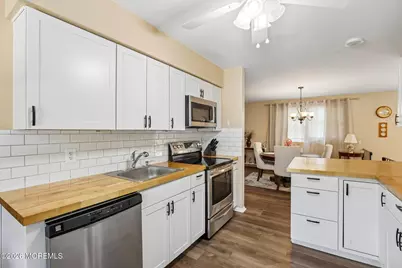 47 Hartford Road, Whiting, NJ 08759 - Photo 4