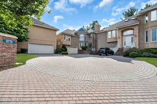 56 Tamarac Ct, Holmdel, NJ 07733 - Photo 2