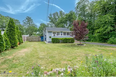 42 E 2nd Street, Howell Township, NJ 07731 - Photo 18