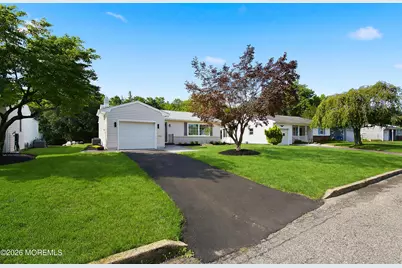 1023 E Edgebrook Drive, Toms River Township, NJ 08757 - Photo 2
