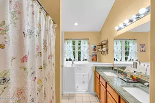45 Cypress Point Ln, Jackson, NJ 08527 - Photo 20