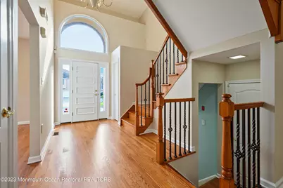 194 Pelican Court, Holmdel, NJ 07733 - Photo 4