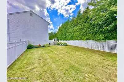 17 Reid Way, Freehold, NJ 07728 - Photo 44