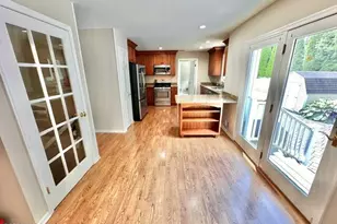 17 Reid Way, Freehold, NJ 07728 - Photo 16