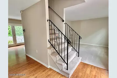 17 Reid Way, Freehold, NJ 07728 - Photo 6
