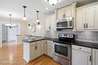 128 Korn Market #A, Freehold, NJ 07728 - Photo 16