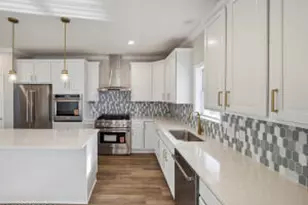 23 Bay View Dr, Brick, NJ 08723 - Photo 6