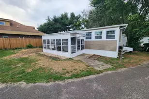 6 Pinewood Trl, Brick, NJ 08724 - Photo 4