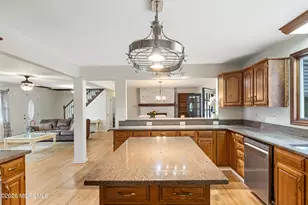 50 Algonquin Ave, Oceanport, NJ 07757 - Photo 10