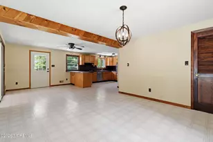 365 Stagecoach Rd, Millstone Township, NJ 08510 - Photo 12