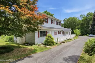 365 Stagecoach Rd, Millstone Township, NJ 08510 - Photo 2