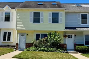 121 Joan Ct, Jackson, NJ 08527 - Photo 2