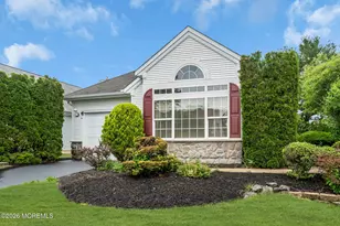 17 Falstaff Dr, Manchester Township, NJ 08759 - Photo 2