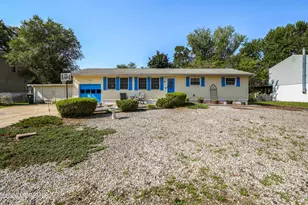 41 Goldweber Ave, Jackson, NJ 08527 - Photo 2