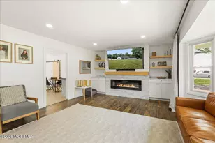 12 Maxwell Ln, Manalapan Township, NJ 07726 - Photo 4