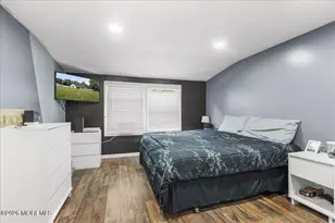 12 Maxwell Ln, Manalapan Township, NJ 07726 - Photo 18