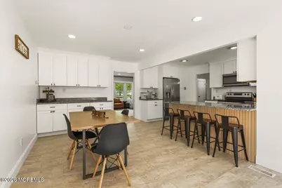 12 Maxwell Lane, Manalapan Township, NJ 07726 - Photo 6