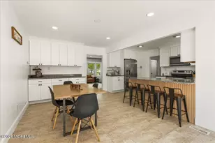 12 Maxwell Ln, Manalapan Township, NJ 07726 - Photo 6