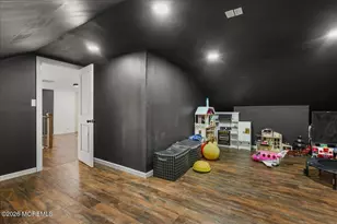 12 Maxwell Ln, Manalapan Township, NJ 07726 - Photo 22