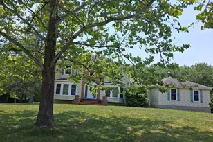 31 Hunt Rd, Freehold, NJ 07728 - Photo 1