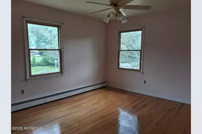31 Hunt Road, Freehold, NJ 07728 - Photo 10