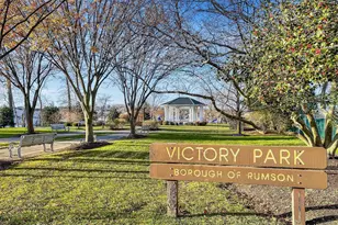23 Lincoln Ave, Rumson, NJ 07760 - Photo 22