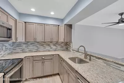 4 Lisa Court, Matawan, NJ 07747 - Photo 6