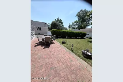 621 Essex Avenue, Spring Lake, NJ 07762 - Photo 14