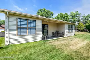 72 Clubhouse Ln, Marlboro Township, NJ 07746 - Photo 30