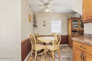 945 N Concourse, Keyport, NJ 07735 - Photo 12