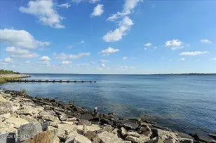 945 N Concourse, Keyport, NJ 07735 - Photo 26