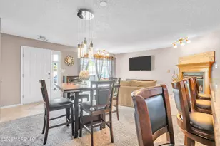 11 Phoenix Ct, Tinton Falls, NJ 07712 - Photo 10